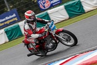 Vintage-motorcycle-club;eventdigitalimages;mallory-park;mallory-park-trackday-photographs;no-limits-trackdays;peter-wileman-photography;trackday-digital-images;trackday-photos;vmcc-festival-1000-bikes-photographs